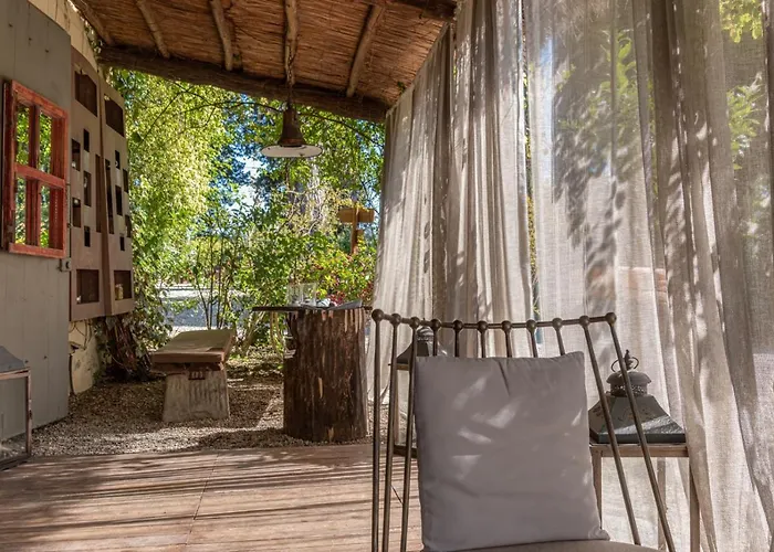 La Striscia Wine Resort